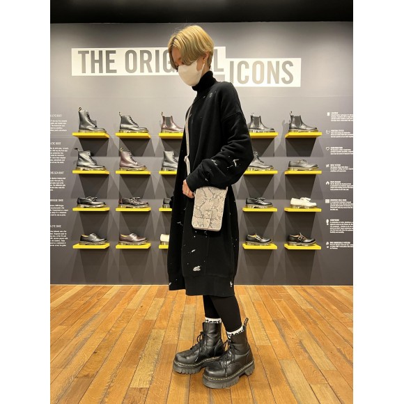 Dr.Martens パイソン柄ショルダーBAG | ドクターマーチン・ショップ