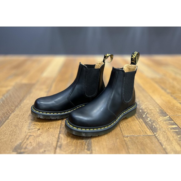 Dr.Martens 定番チェルシーブーツ | ドクターマーチン・ショップ