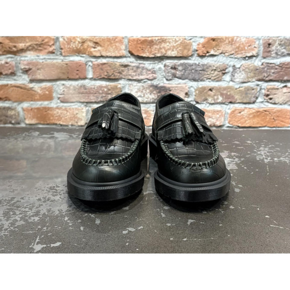 Dr.martens 新作　ADRIAN CROC タッセル ローファー