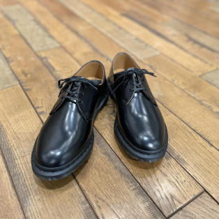 Dr.Martens  新作 ARCHIE II 3ホールシューズ