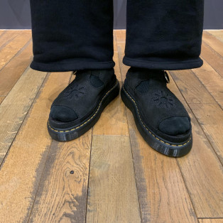Dr.Martens 新作 DUNNET FLOWER サンダル