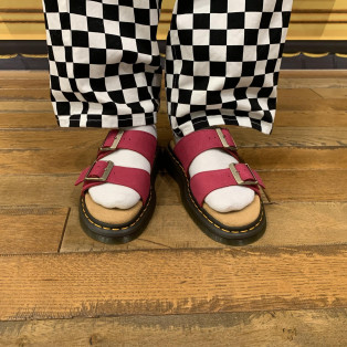 Dr.Martens 新作 Josef スライド サンダル