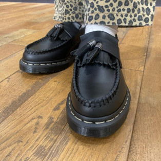 Dr.Martens 新作【日本限定】ADRIAN グレーステッチ ハードウェア タッセル ローファー