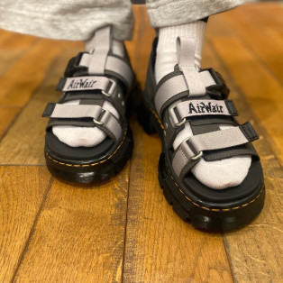 Dr.Martens PEARSON II サンダル