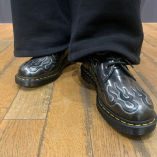 Dr.Martens 新作 1461 INFERNO 3 ホール シューズ