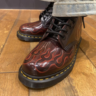 Dr.Martens 1460 INFERNO 8 ホール ブーツ
