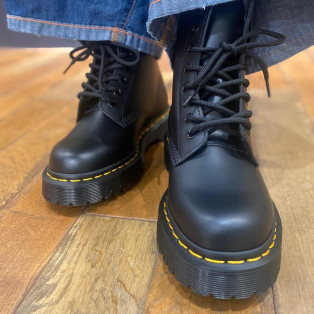 Dr.Martens 新作 1460 ZIP BEX 8 ホール ブーツ