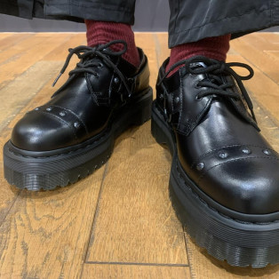 Dr.Martens 新作 1461 QUAD HARNESS 3 ホール シューズ