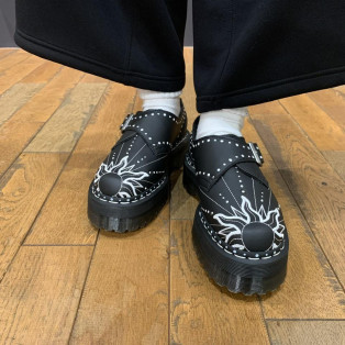 Dr.Martens 新作 MONK QUAD SOLAR FLARE モンク シューズ