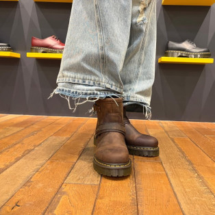 Dr.Martens ANISTONE HARNESS アンクル ブーツ