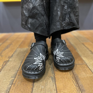 Dr.Martens 新作 ZEBZAG ミュール SOLAR FLARE