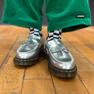 Dr.martens 新作　ADRIAN ローファー シューズ