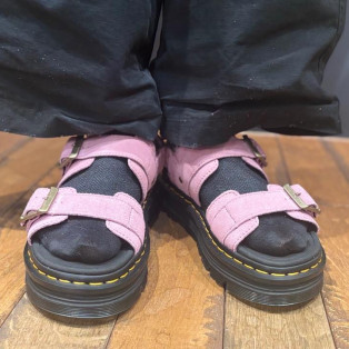 Dr.martens 新作 ZEBZAG サンダル DUSTY ROSE