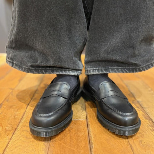Dr.martens MIE DELAPRE PENNY ローファー シューズ