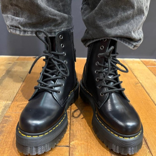 Dr.martens JADON 8ホールブーツ