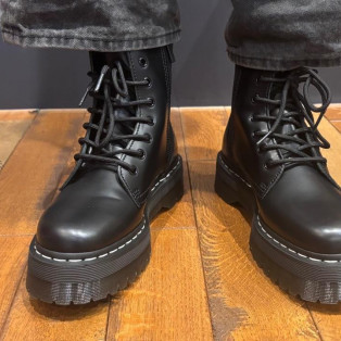 Dr.martens JADON ホワイトステッチ 8 ホール ブーツ
