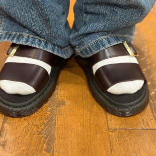 Dr.Martins GRYPHON ストラップ サンダル