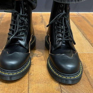 Dr.martens 新作　1460 PASCAL RI 8 ホール ブーツ