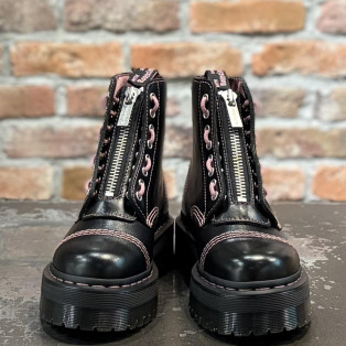 Dr.Martins 新作　SINCLAIR ハートスター 8 ホール ブーツ
