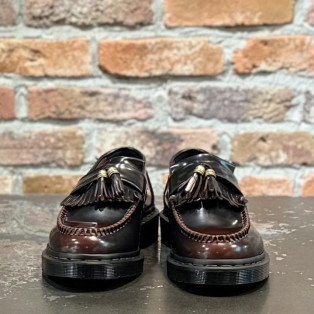 Dr.martens 新作　ADRIAN HDW タッセル ローファー