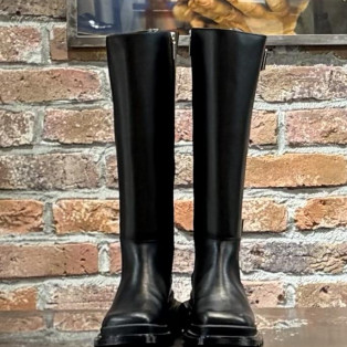 Dr.Martins 新作　MAYBOLE HI バックル ハイ ブーツ
