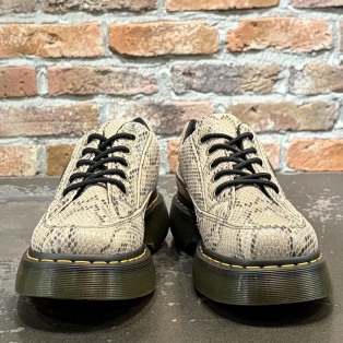 Dr.martens 新作　BUZZ 5 ホール シューズ