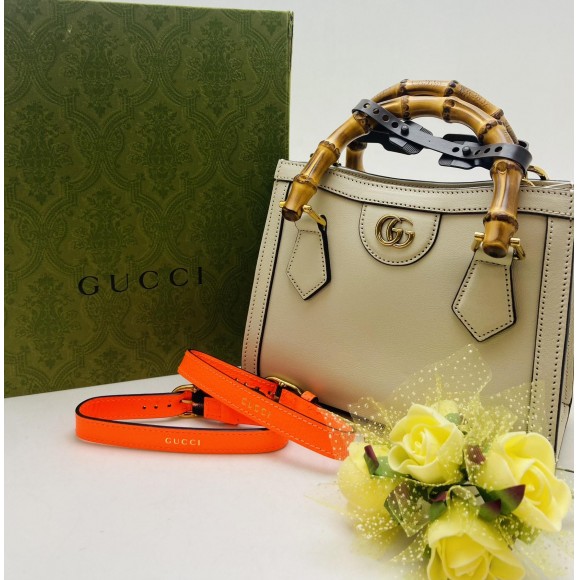 GUCCIダイアナ」バンブーとレザーのコラボレーション | 大黒屋