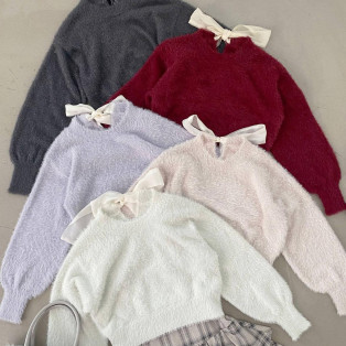 新着ニット情報!!!!!!!!