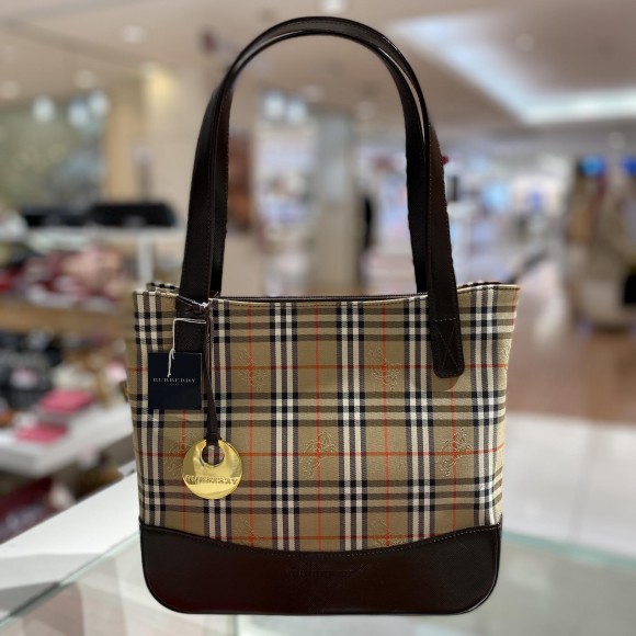 人気販売 BURBERRYノバチェックトートバッグ inspektorat.madiunkota.go.id