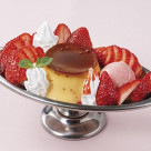 人気のプリンアラモードが苺たっぷりで新登場！