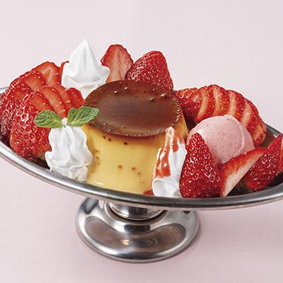 人気のプリンアラモードが苺たっぷりで新登場！