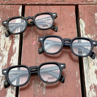 【MOSCOT】DOLTのご紹介！