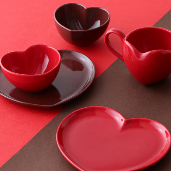 【もうすぐバレンタインデー】ハート シェイプ 