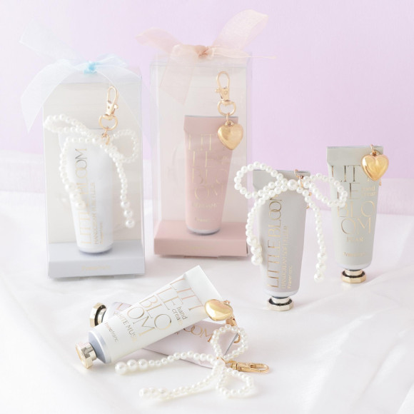 【★ＮＥＷ★プチギフトにおススメ★】リトルブルーム チャーム付きハンドクリーム