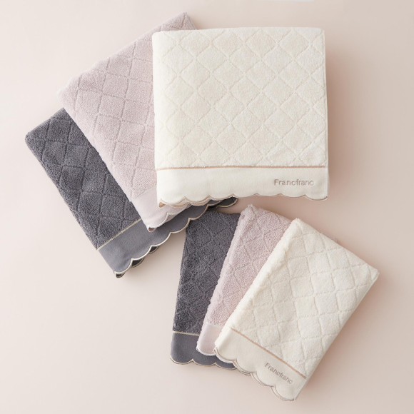 【GIFTにおすすめ！】抗菌防臭 キルトスカラップ タオル