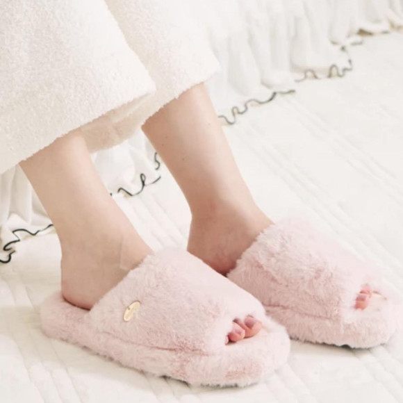 【★季節のおすすめ★】エコファー ルームシューズ