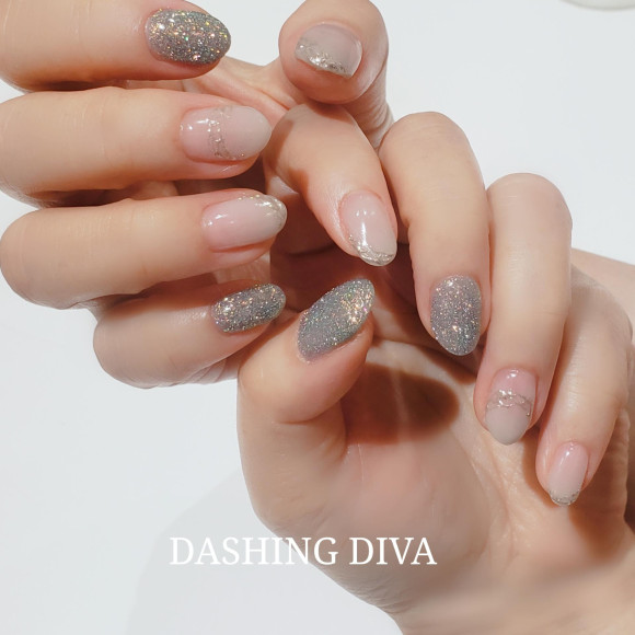 フラッシュネイル