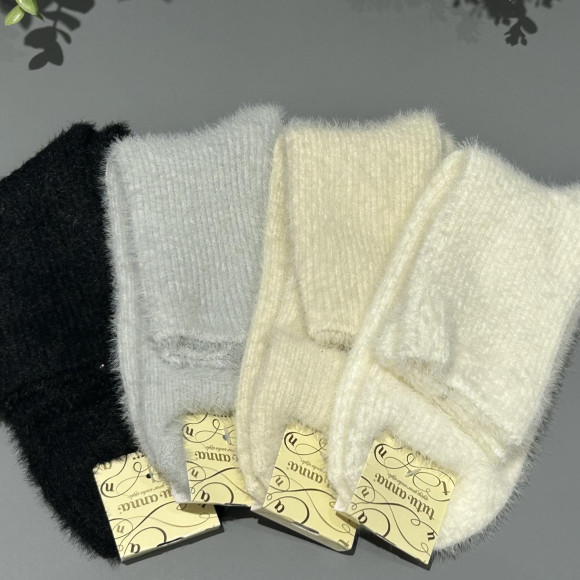 トレンドのシャギーソックス入荷しました！