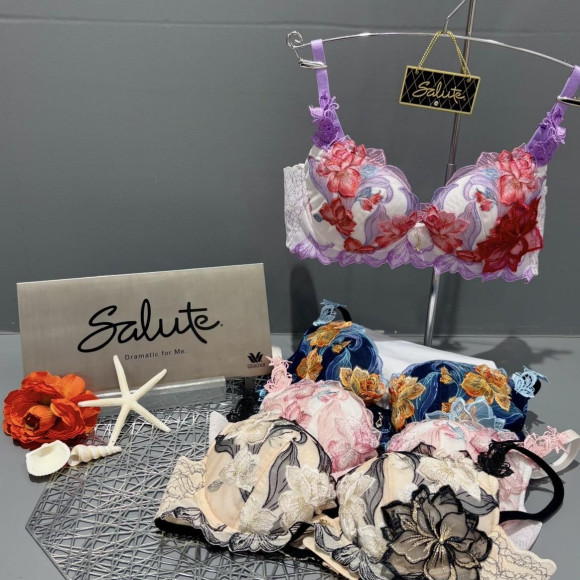 ワコールサルート☆33グループ新作入荷のお知らせ