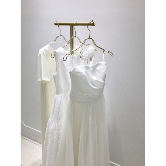 White dress fair開催中♡