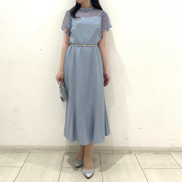 ✴︎後ろ姿も可愛いマーメイドラインドレス✴︎