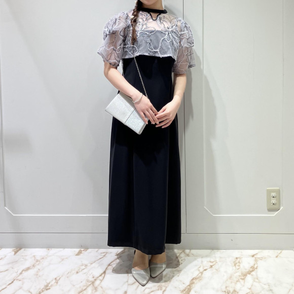 ✴︎フラワーモール刺繍キーネックブラウス×Iラインキャミソールドレス2点セット✴︎