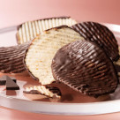 ポテトチップス　チョコレート
