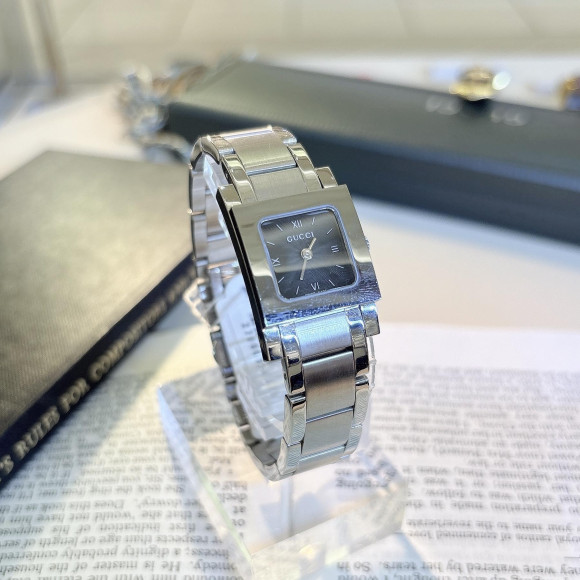 【TiC TAC浦和パルコ店】ヴィンテージフェア≪GUCCI／7900P≫