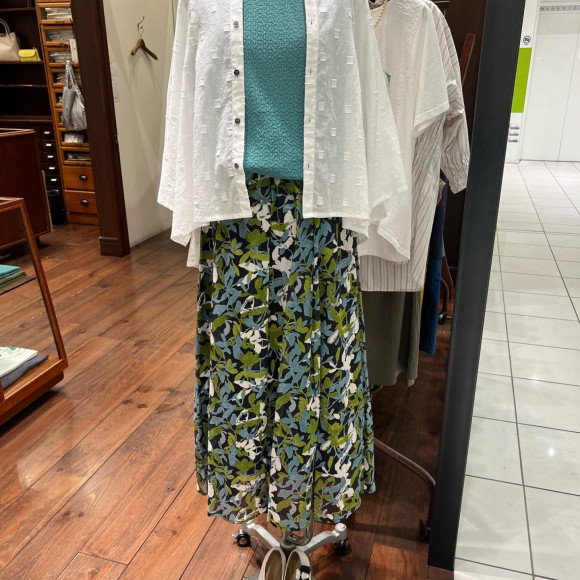 チュールリーフPT　タックスカート