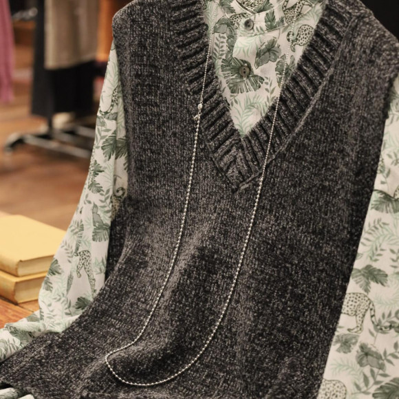 モールヤーン　VネックP/O