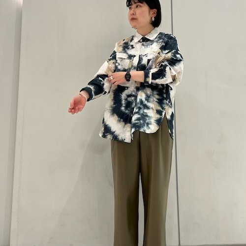 注染のシャツとフェイクレザーの...