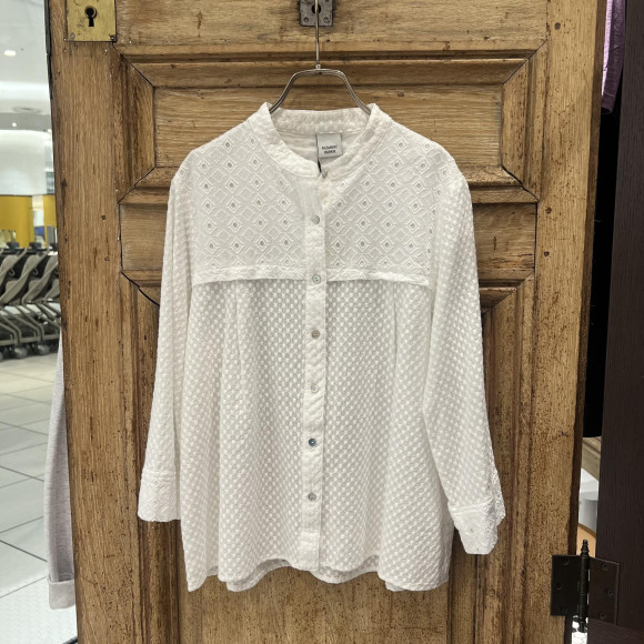 エンブロイダリーコンビ　スタンドネックブラウス