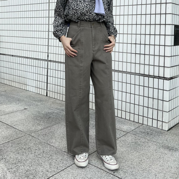 カラーデニム スタッフ着用