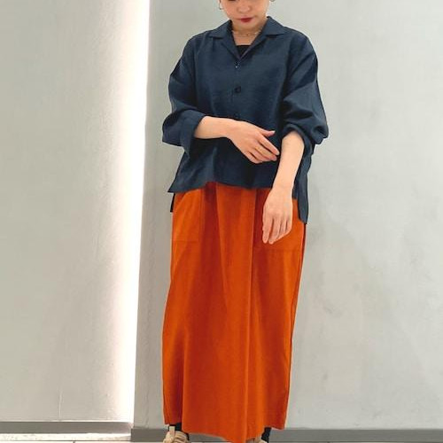 丈が短めで、ボリュームのあるボ...